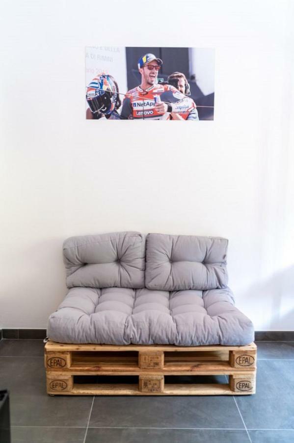 Bed and Breakfast Italian Piston House Sport Moto Rent Millesimo Exterior foto